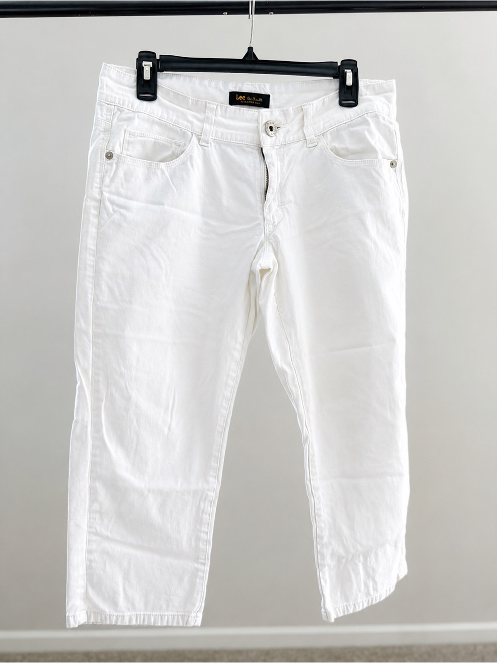 Lee White Cropped Women's Jean Capris
